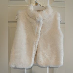 Carter’s Girl’s Ivory Faux Fur Vest, Size 3T